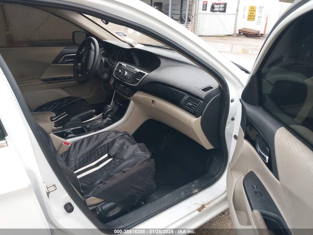 Honda ACCORD LX 2016 1HGCR2F35GA208042 Image 5