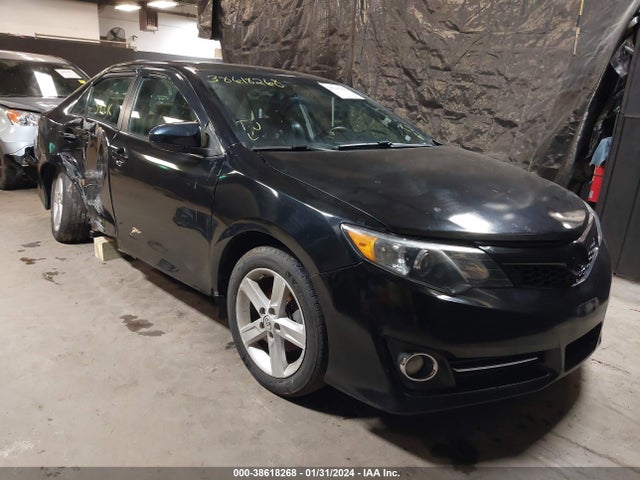 Toyota CAMRY SE 2014 4T1BF1FK7EU415866 Image 1