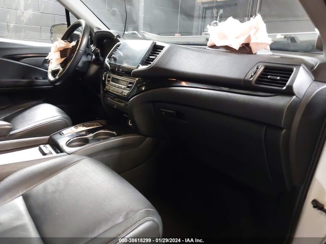 Honda Pilot Awd Touring 7 Passenger 2021 5FNYF6H68MB056580 Image 5