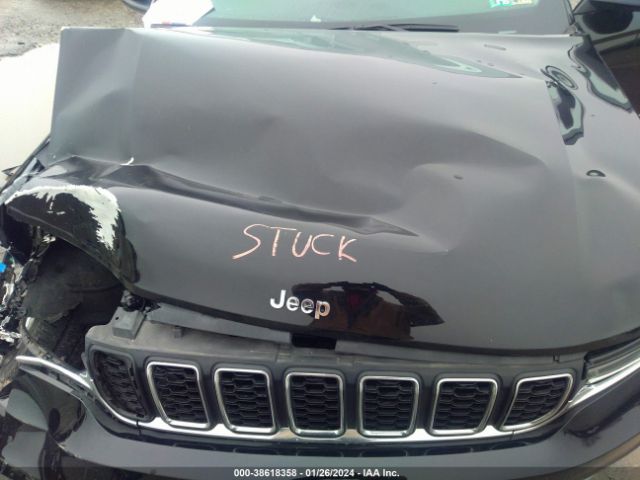 1C4RJKAG3M8169058 Jeep Grand Cherokee L Laredo 4x4