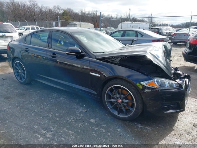 2015 JAGUAR XF SAJWJ0FF2F8U71100 Photo 0