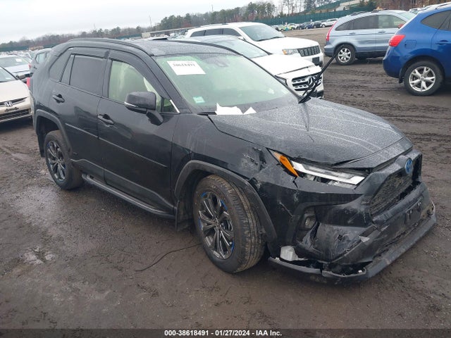 Toyota Rav4 Xle Premium Hybrid 2023 JTMB6RFV3PD086602 main image