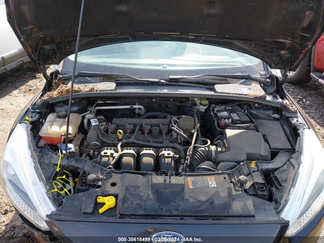 Ford FOCUS SE 2015 1FADP3K26FL202724 Image 10