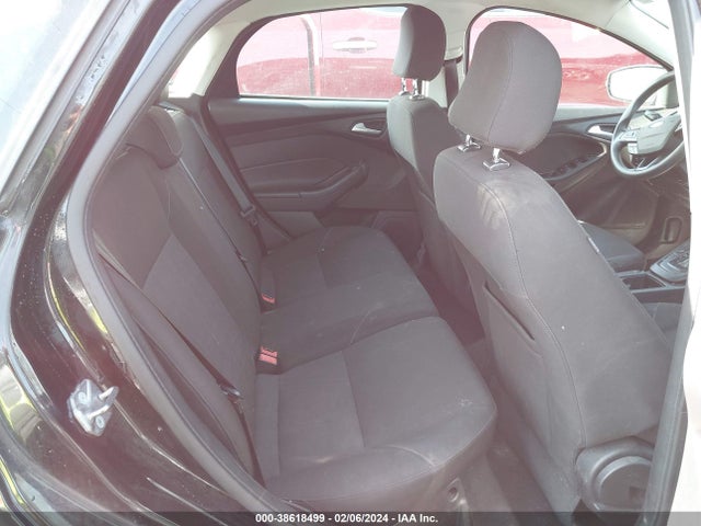 Ford FOCUS SE 2015 1FADP3K26FL202724 Image 8