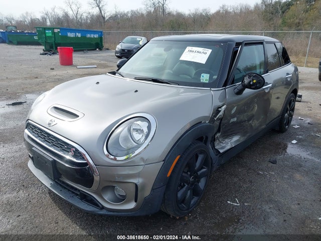 2016 MINI CLUBMAN WMWLN9C55G2E47819 Photo 1