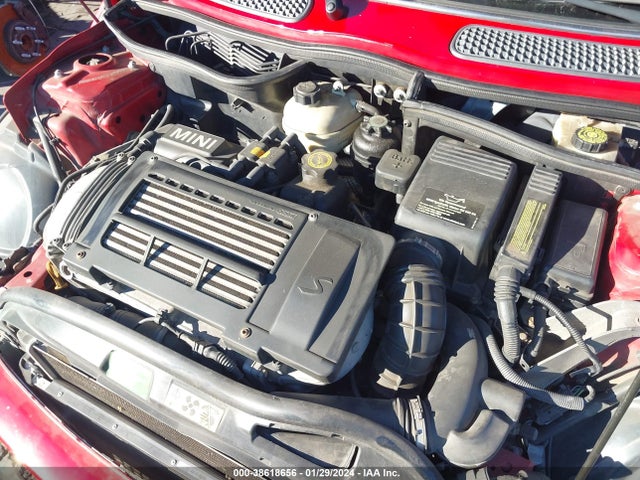 2007 MINI COOPER S WMWRH33577TL95356 Photo 9