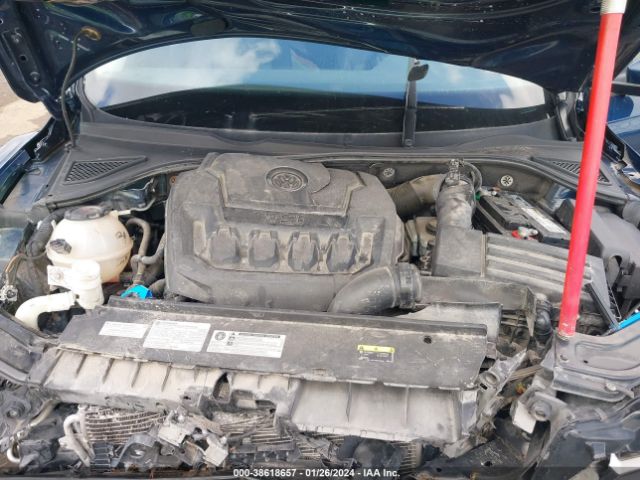 1VWAA7A38JC027849 Volkswagen PASSAT