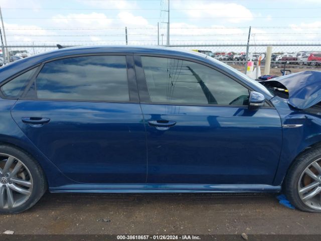 1VWAA7A38JC027849 Volkswagen PASSAT