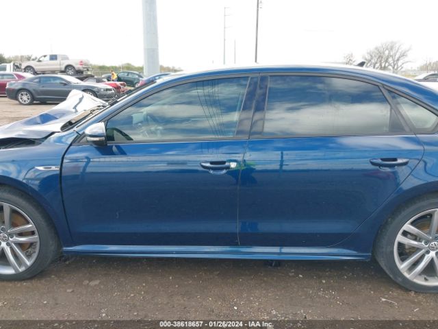 1VWAA7A38JC027849 Volkswagen PASSAT