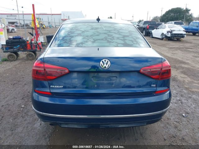 1VWAA7A38JC027849 Volkswagen PASSAT