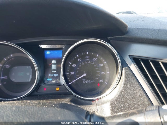 Hyundai SONATA HYBRID 2015 KMHEC4A43FA121058 Image 7