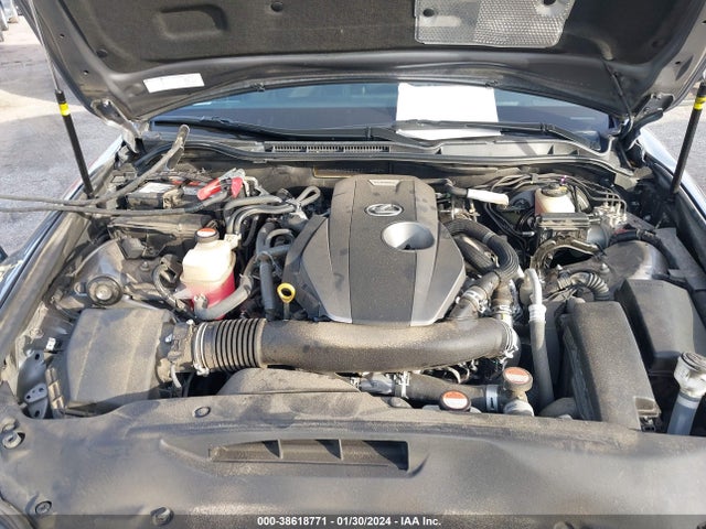 Lexus IS 200T 2016 JTHBA1D25G5011689 Image 10