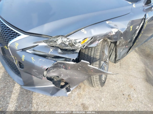 Lexus IS 200T 2016 JTHBA1D25G5011689 Image 6