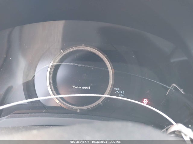 Lexus IS 200T 2016 JTHBA1D25G5011689 Image 7