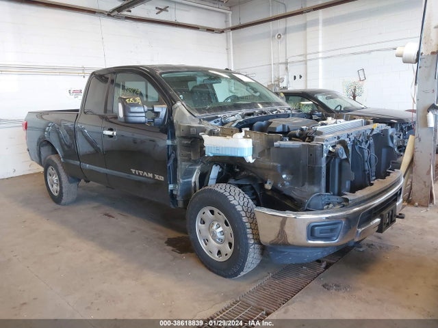 Nissan Titan Xd Sv Gas 2018 1N6AA1C31JN503633 main image