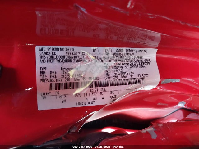 2013 FORD FOCUS SE VIN: 1FADP3K27DL222025