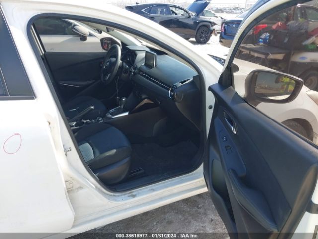 3MYDLBYV4JY305983 Toyota YARIS IA
