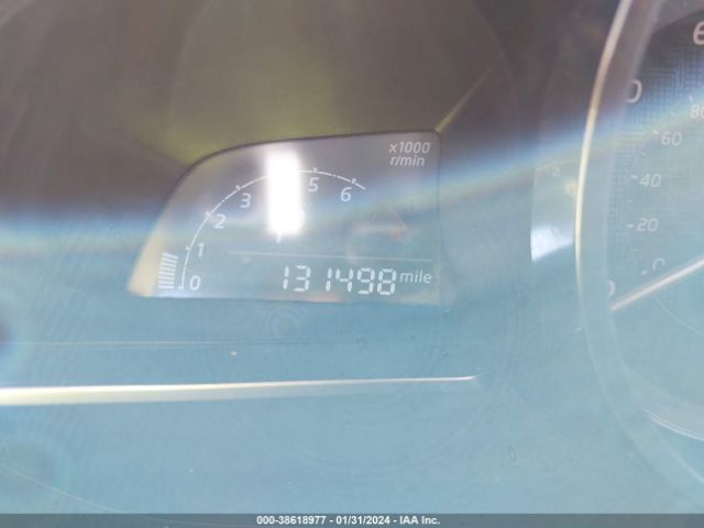 3MYDLBYV4JY305983 Toyota YARIS IA