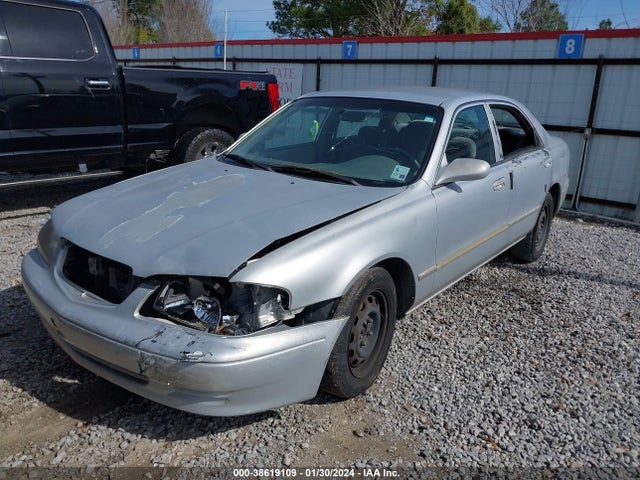 2000 MAZDA 626 ES/LX VIN: 1YVGF22C3Y5144697