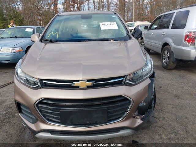 Chevrolet TRAX LS 2018 3GNCJKSB3JL313916 Image 12