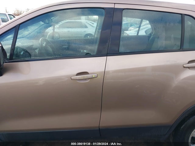 Chevrolet TRAX LS 2018 3GNCJKSB3JL313916 Image 14