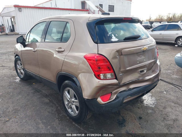 Chevrolet TRAX LS 2018 3GNCJKSB3JL313916 Image 6