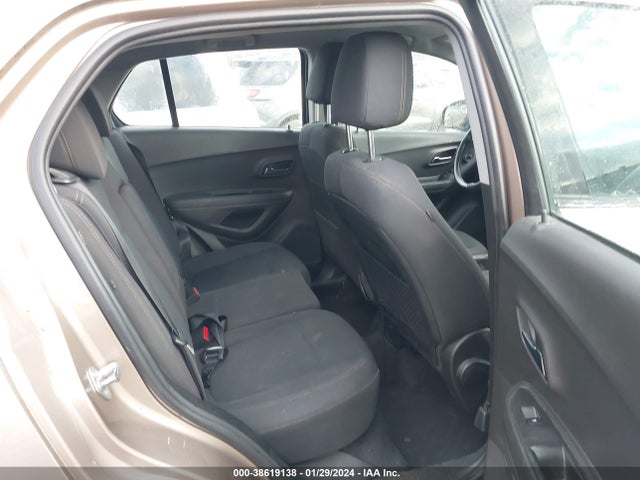 Chevrolet TRAX LS 2018 3GNCJKSB3JL313916 Image 8
