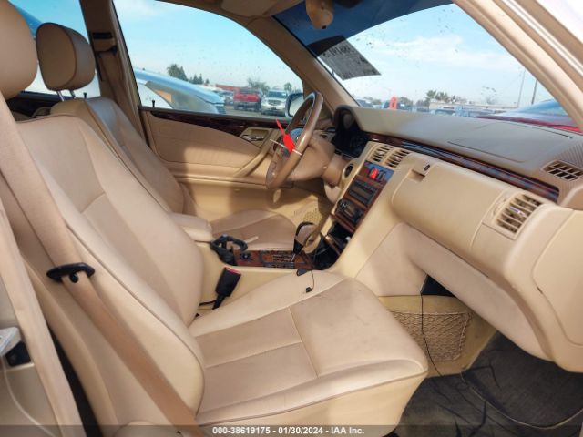 2001 MERCEDES-BENZ E-CLASS WDBJF70J41B353561 Photo 4