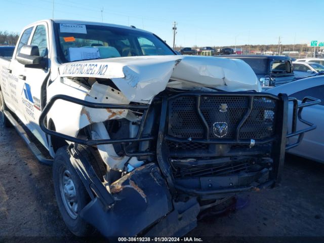 3C6UR5HJ2JG289078 RAM 2500 Tradesman  4x4 8' Box