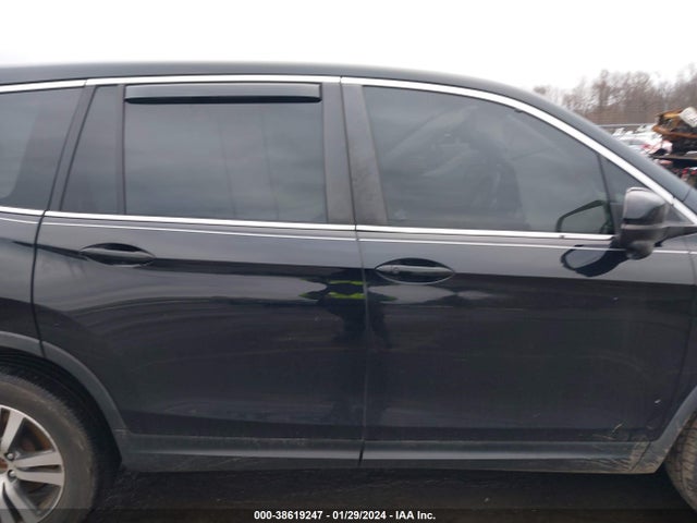 2017 HONDA PILOT EX-L VIN: 5FNYF6H52HB045569