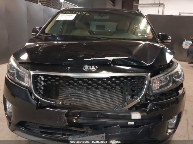 KNDMC5C1XG6138761 KIA Sedona Sx