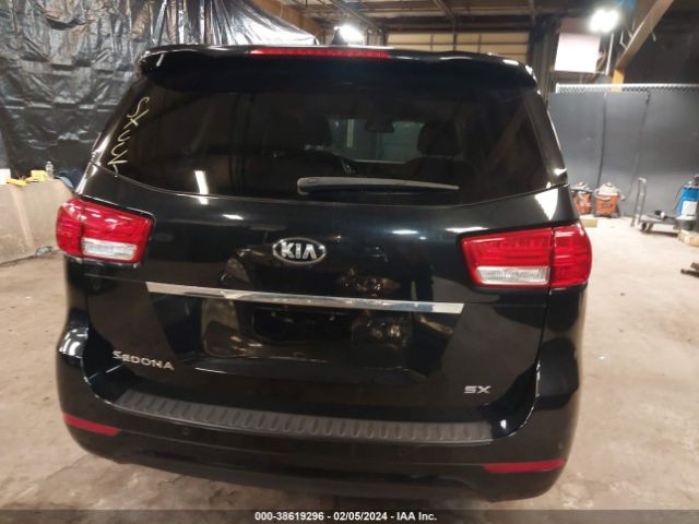 KNDMC5C1XG6138761 KIA Sedona Sx