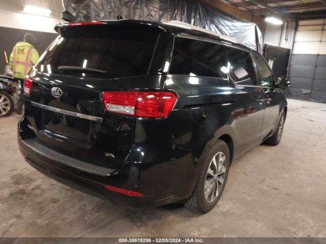 KNDMC5C1XG6138761 KIA Sedona Sx