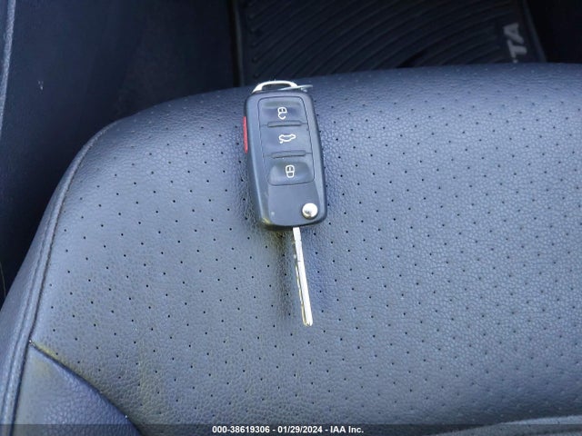 3VWD67AJ5GM307037 Volkswagen Jetta 1.4t Se