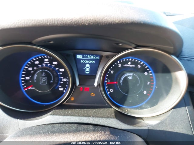 2013 HYUNDAI GENESIS 2.0T VIN: KMHHT6KD2DU082272