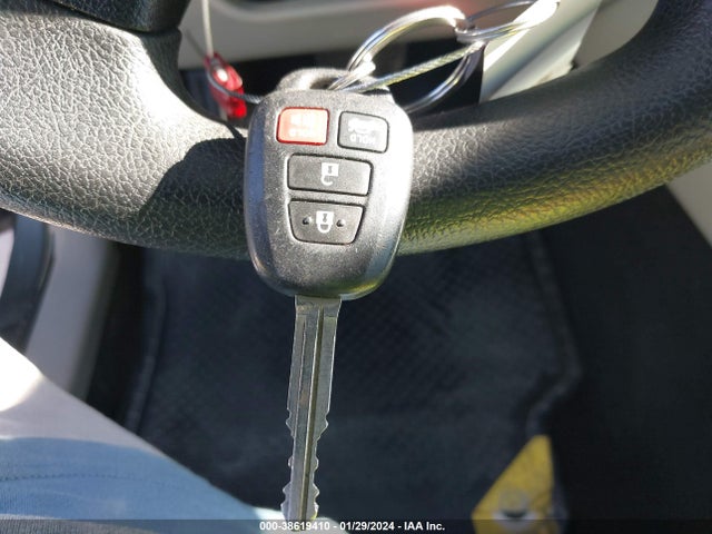 Toyota CAMRY LE 2014 4T4BF1FKXER364093 Image 11