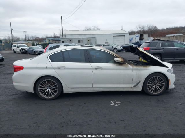 WBAJA7C32HG906098 BMW 530i Xdrive