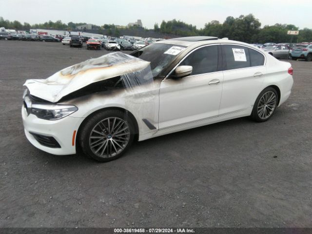 WBAJA7C32HG906098 BMW 530i Xdrive