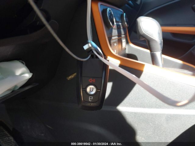MAJ6P1CL0JC209908 Ford Ecosport Ses