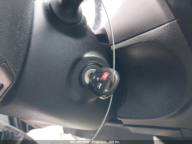 2016 TOYOTA COROLLA LE VIN: 2T1BURHE6GC649450