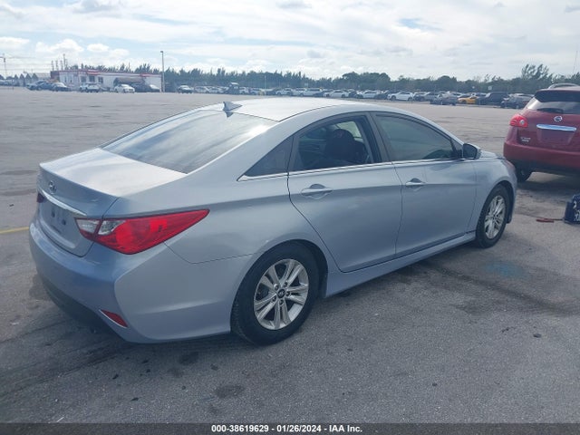 2014 HYUNDAI SONATA GLS VIN: 5NPEB4AC9EH927539