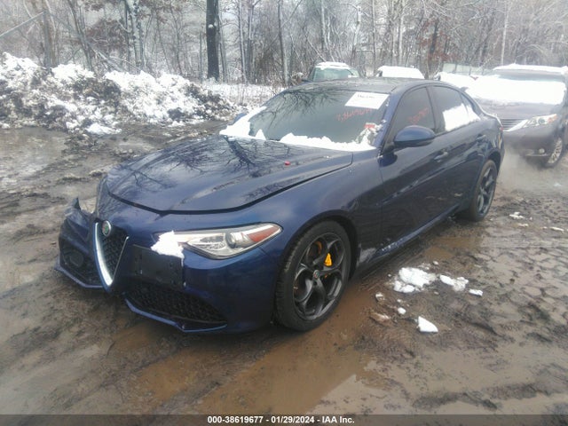 ZARFANBN9K7622805 Alfa Romeo Giulia Ti Sport Awd