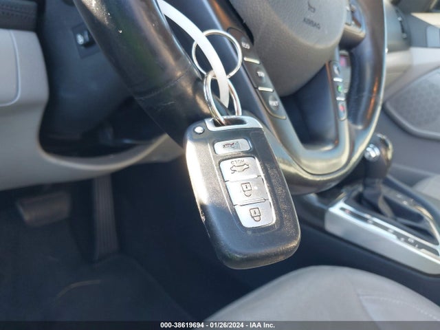2012 KIA OPTIMA EX VIN: 5XXGN4A74CG006115