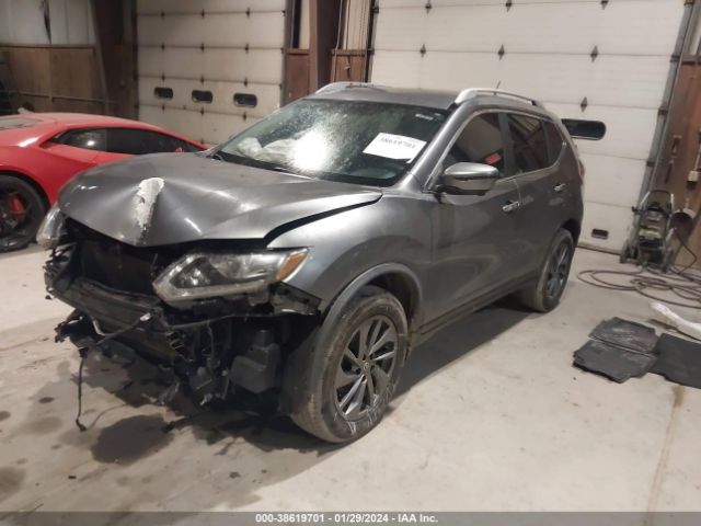 KNMAT2MV2GP702044 Nissan Rogue Sl