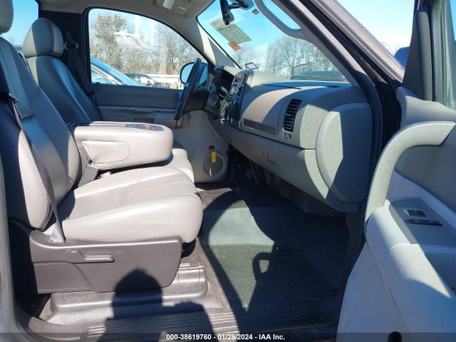 2009 GMC SIERRA 1500 WORK TRUCK VIN: 1GTEC14X19Z216183