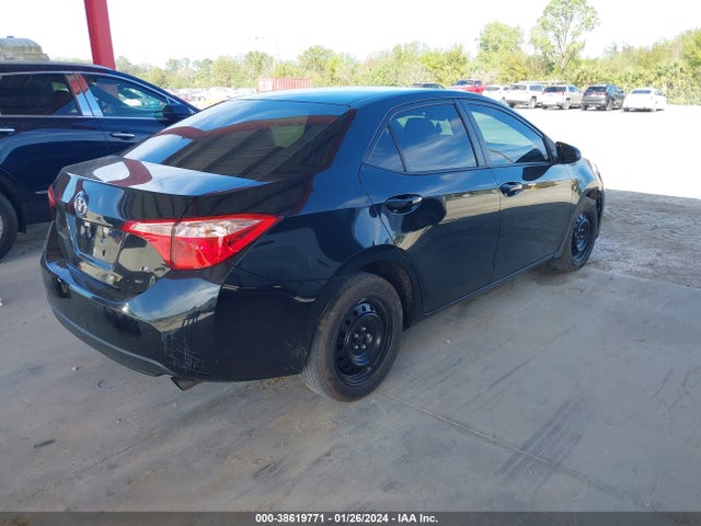 Toyota COROLLA LE 2019 5YFBURHE5KP921432 Image 4