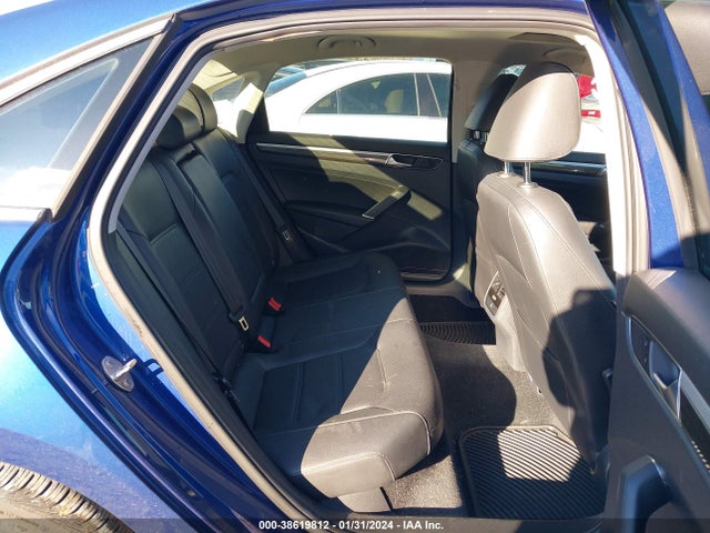 2016 VOLKSWAGEN PASSAT 1.8T SE VIN: 1VWBT7A33GC022016