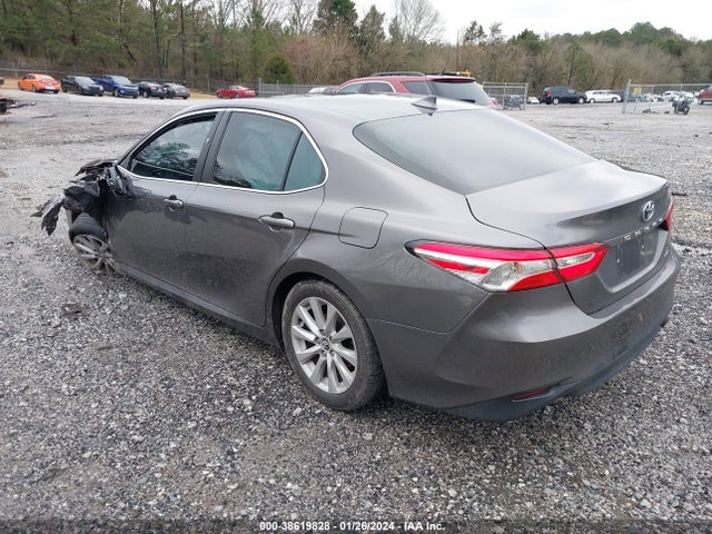 Toyota CAMRY LE 2020 4T1C11AK6LU340584 Image 3
