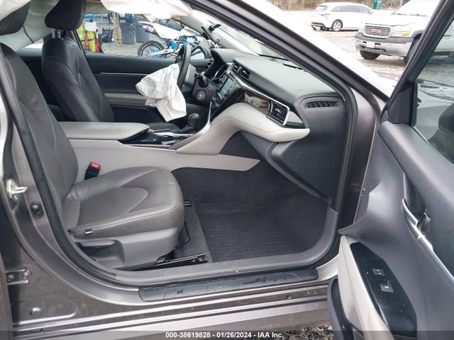 Toyota CAMRY LE 2020 4T1C11AK6LU340584 Image 5