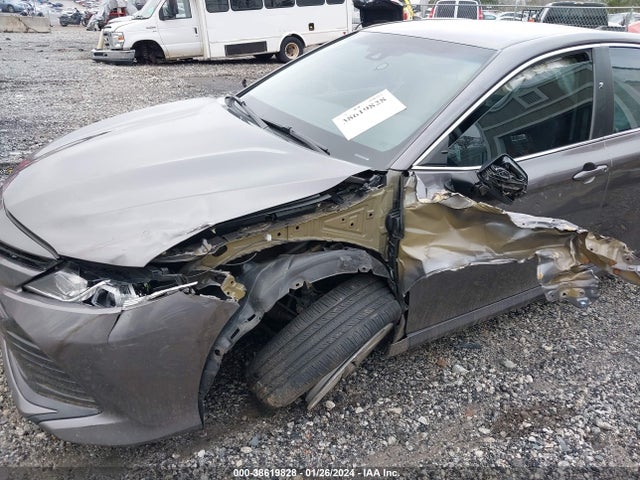 Toyota CAMRY LE 2020 4T1C11AK6LU340584 Image 6